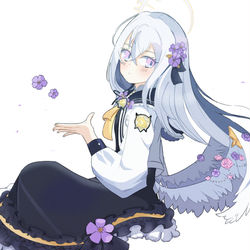 白洲アズサ