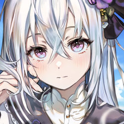 白洲アズサ