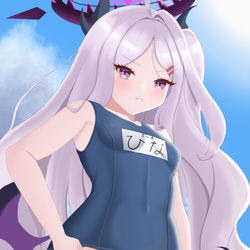 水着ヒナ