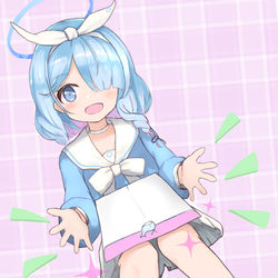 アロナ、ピンク封筒出して