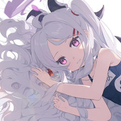 ヒナ
