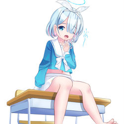 アロナちゃん裸足