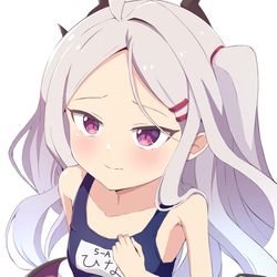 ヒナ(水着)