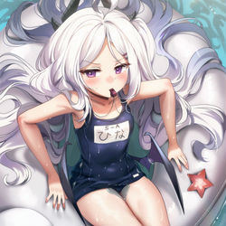 水着ヒナ