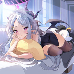 翌日、ヒナ