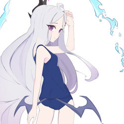 水着ヒナ