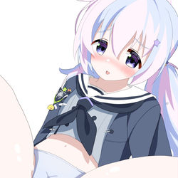スカート脱がす