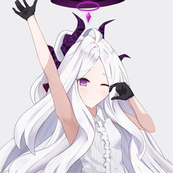 Hina ヒナ