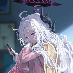 ヒナ