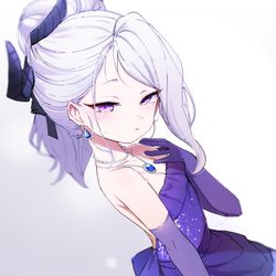 ヒナ………