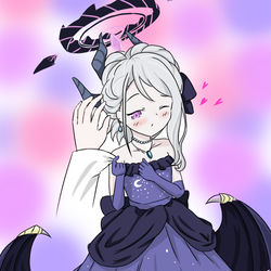 なでてほしいヒナ