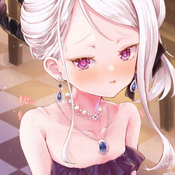 慣れないドレスがちょっと恥ずかしい風紀委員長