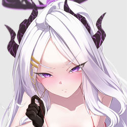 ヒナ