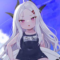 水着ヒナ