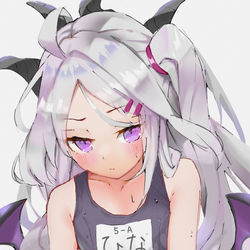 水着ヒナ