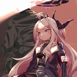 ヒナ委員長癒しのひととき
