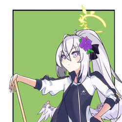 白洲アズサ