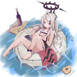 换了泳装的日奈！