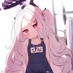 スク水☺