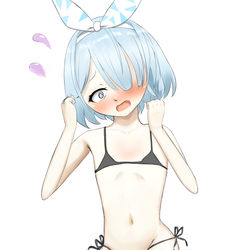 黒ビキニアロナ