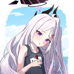 水着ヒナ