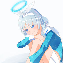 なかなかこないなー
