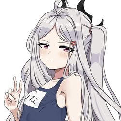 水着ヒナ