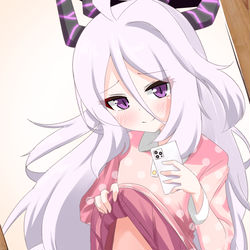 自撮りヒナ
