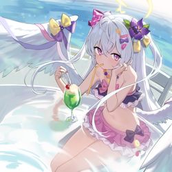 アズサ