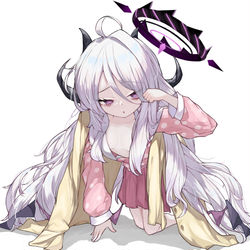 寝起きヒナ