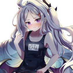 水着ヒナ