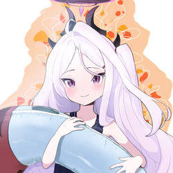 水着ヒナ