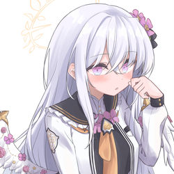 白洲アズサ