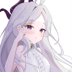 ヒナ
