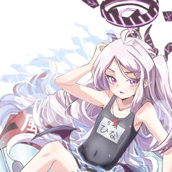 水着ヒナ