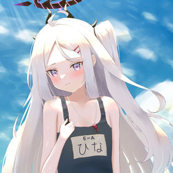 水着ヒナ