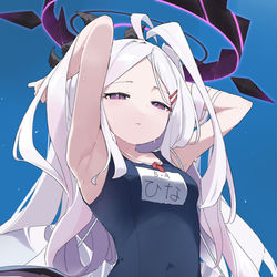水着ヒナ