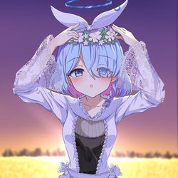 「似合ってますか？...先生」