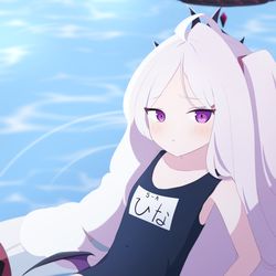 水着ヒナ