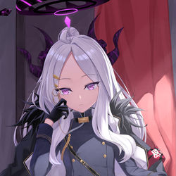 ヒナ