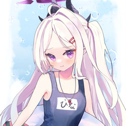 水着ヒナ