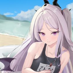 ヒナ 水着