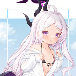 黒ビキニを着てくれヒナ・・・