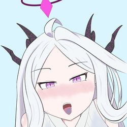 色変わった舌を見せてくれるヒナ