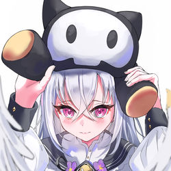 白洲アズサ