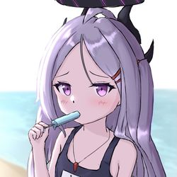 水着ヒナちゃん