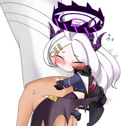 smol hina