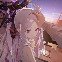 ヒナ撫で…