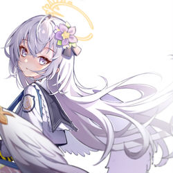白洲アズサ