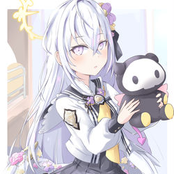 白洲アズサ